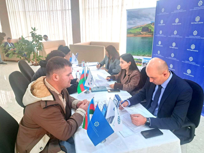 Qubada 20 vakansiya təklif olunub
