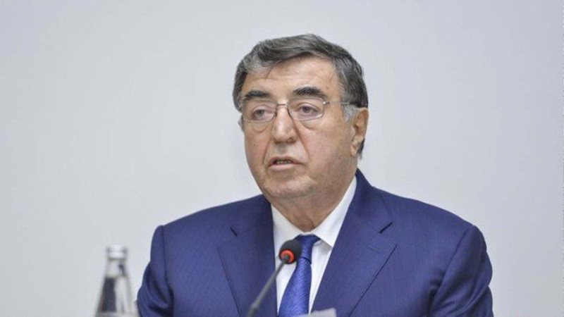 Prezident Qubanın sabiq icra başçısını təltif edib