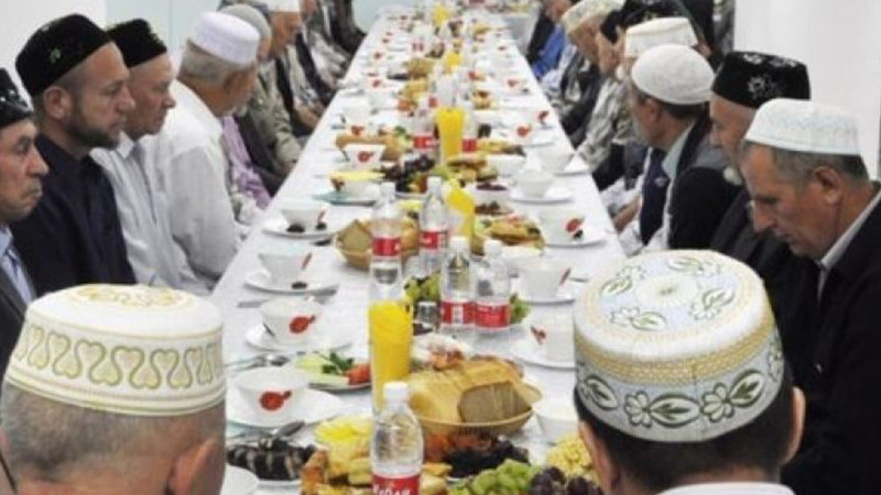 Qaxda yas məclislərində ehsan süfrəsi ləğv edildi