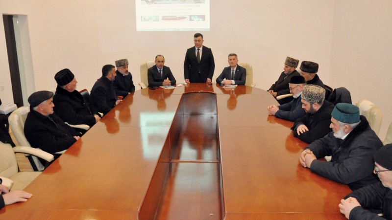 Şabranda dini radikalizmdən danışıldı