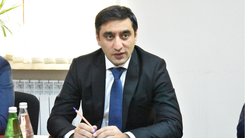 AXA sədri: Siyəzən və Şabran fermerlərinə keyfiyyətli xidmət göstərilməlidir