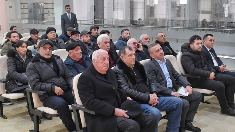 “Azərişıq” Qubada sahibkarlarla görüş keçirib