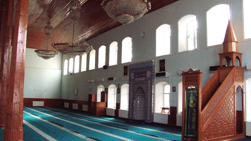 Məscidə silahla gedən xaçmazlı HƏBS OLUNDU