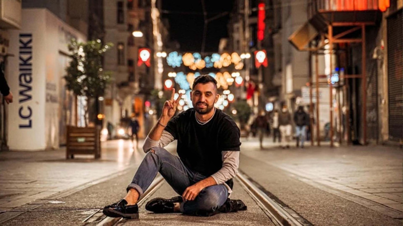 Ofisiantlıqdan uğurlu iş adamına çevrilən xaçmazlı Rauf Hüseynovun HEKAYƏSİ