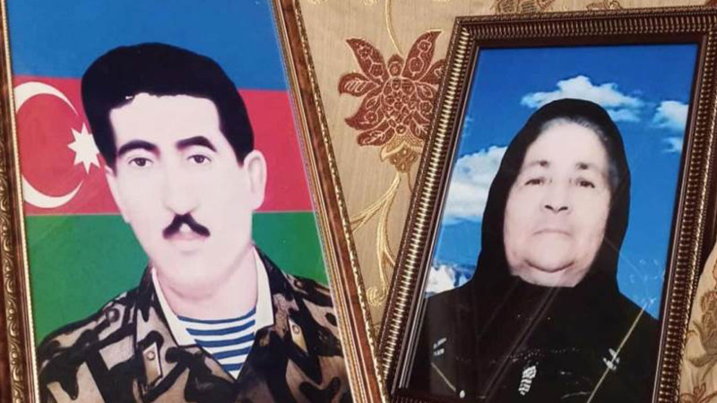 Xızılı şəhidin anası 31 ildən sonra oğlunu torpağa verdiyi gün ona QOVUŞDU