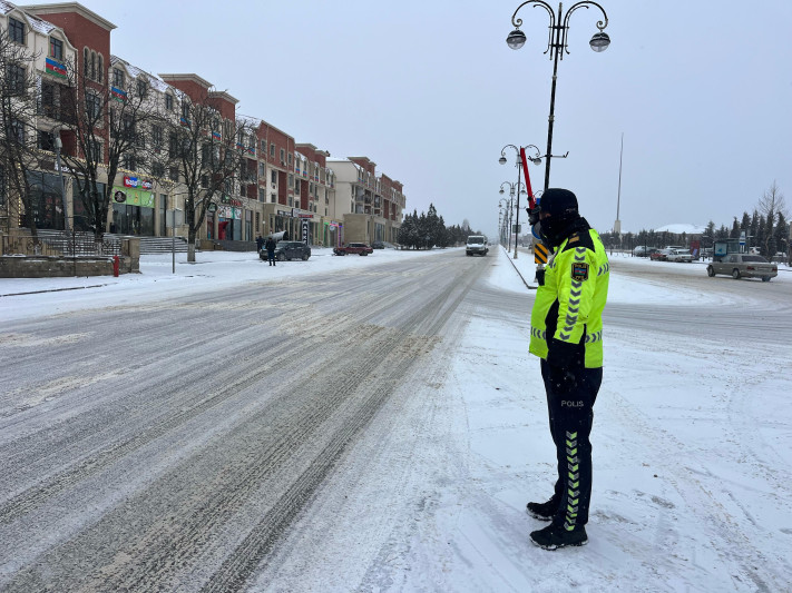 Yolların buz bağlayacağı gözlənilir