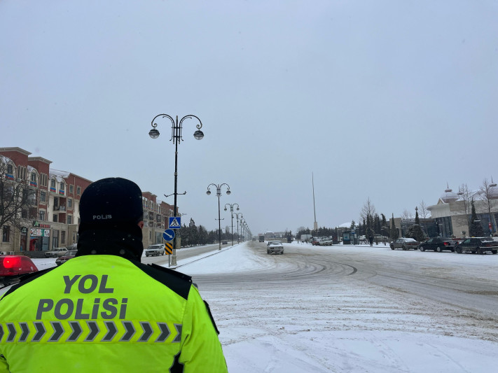 Yol polisi sürücülərə MÜRACİƏT EDİB
