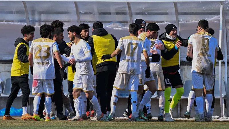 Azərbaycan futbolunda BİABIRÇILIQ – Qubada futbolçunun forması oğurlandı