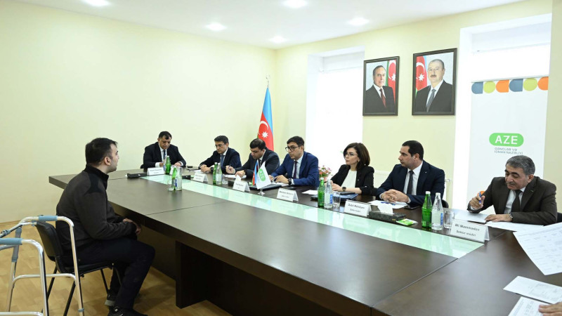 Fərid Qayıbov Quba və Qusar rayon sakinlərini qəbul edib