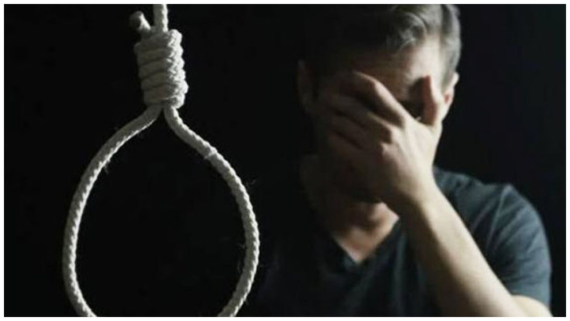 İsmayıllıda 5 uşaq atası özünü asdı