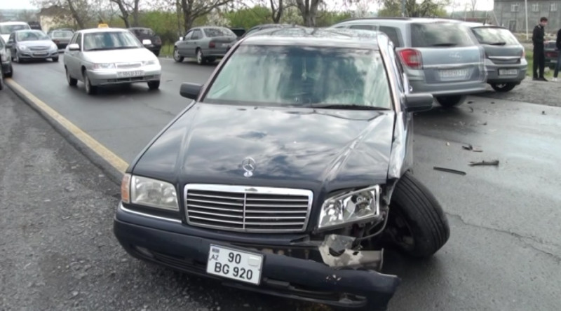 Zaqatalada 1 qəzada 4 yaralı - FOTO