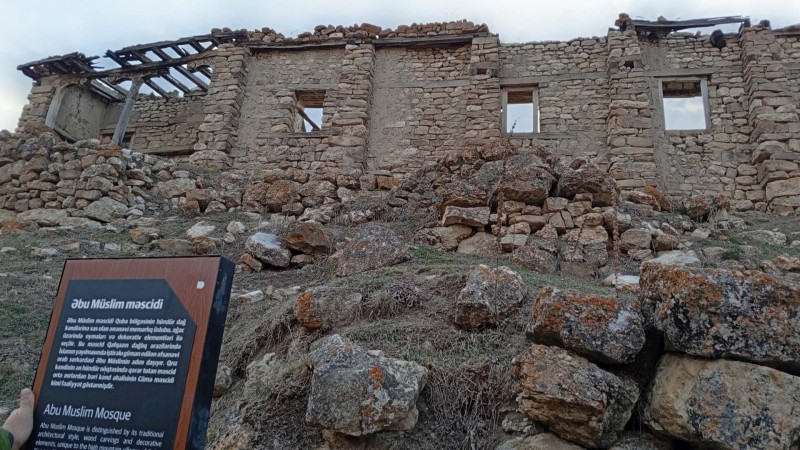 Qubada olan Azərbaycanın ən qədim məscidindən biri təhlükədədir