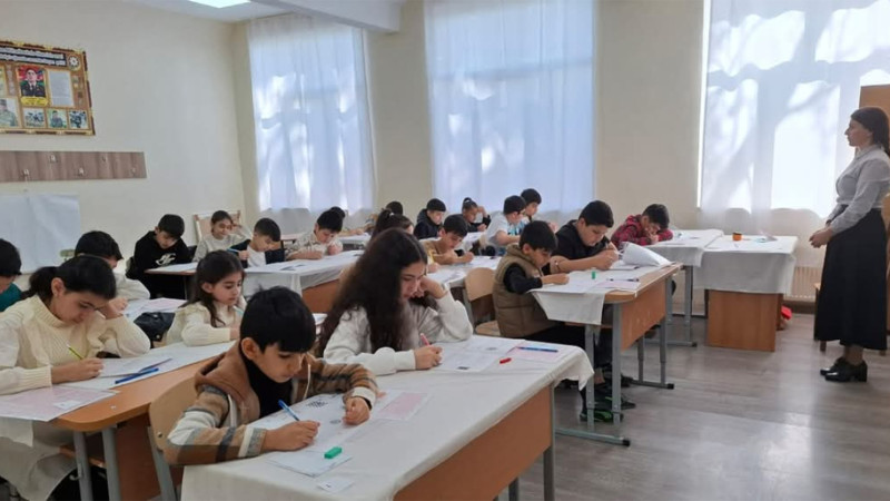 Şimaldan beynəlxalq müsabiqəyə 3 minə yaxın şagird qatılıb - FOTO