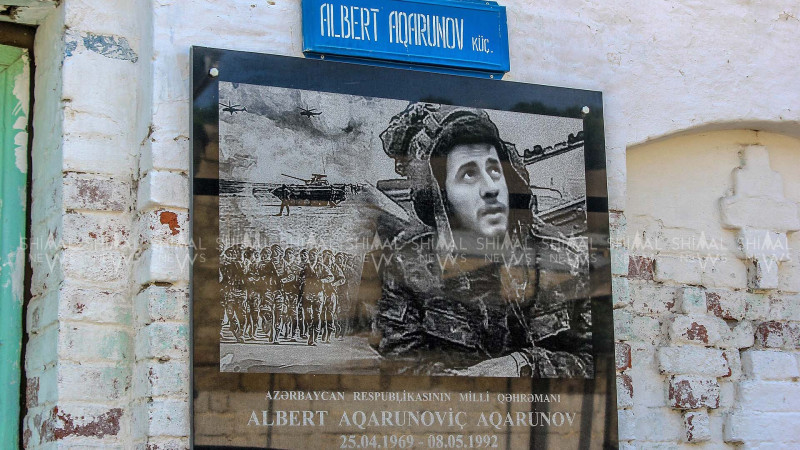 Bu gün Albert Aqarunovun doğum günüdür