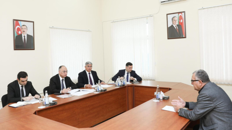 AQTA sədri Oğuzda vətəndaşları dinləyib