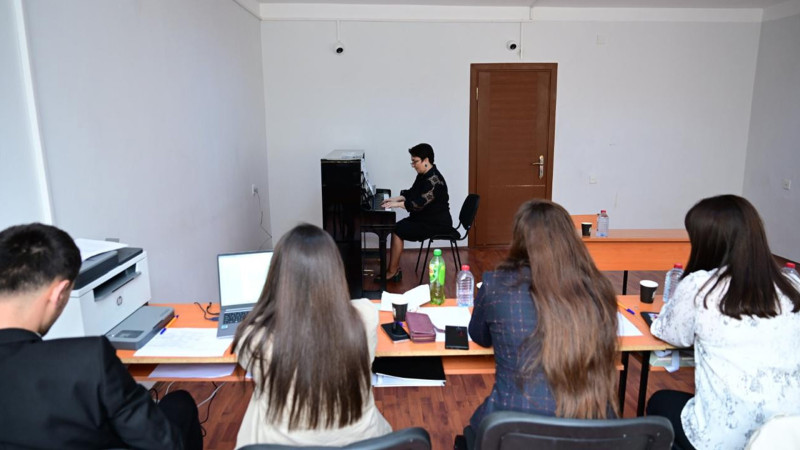 Musiqi və incəsənət müəllimlərinin attestasiyası davam edir