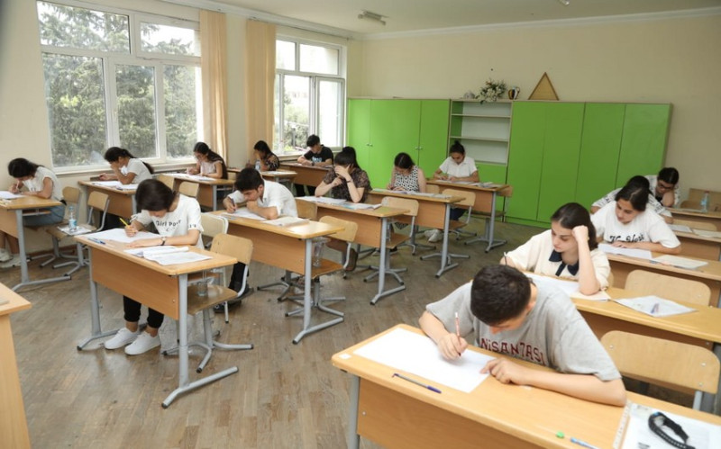 Azərbaycanda rus bölmələri BAĞLANACAQ? - Rəsmi açıqlama