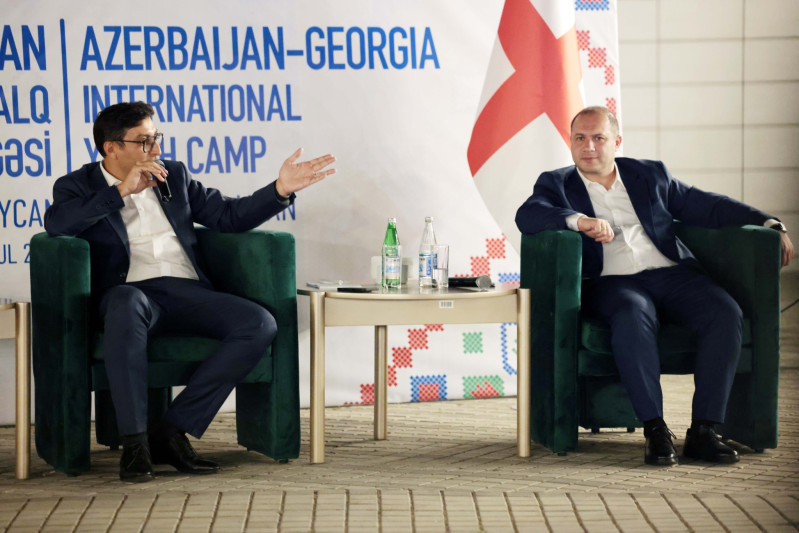 Azərbaycan və Gürcüstan nazirləri Qubada gənclərlə görüşdülər