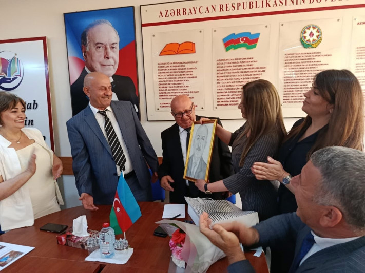 Qəni Camalzadə Qusarda oxucuları ilə görüşüb