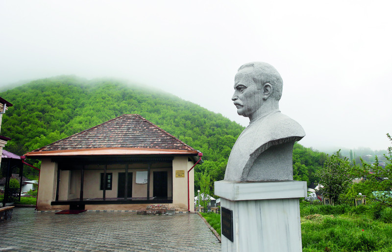 Şəkidə Azərbaycanın ilk ev-muzeyi - VİDEO