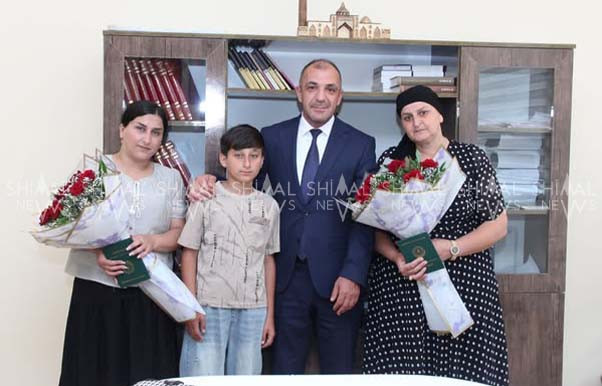 Xaçmazlı şəhidlərin ailə üzvlərinin məzuniyyət sevinci