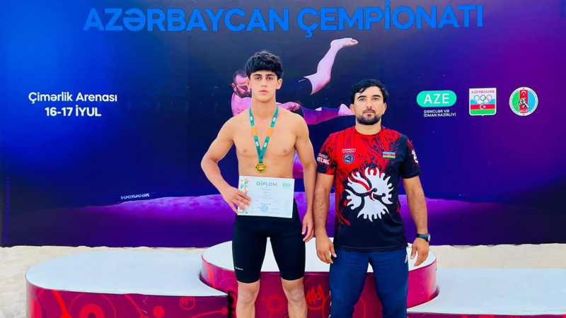 Xaçmazlı güləşçi ölkə ÇEMPİONU OLDU