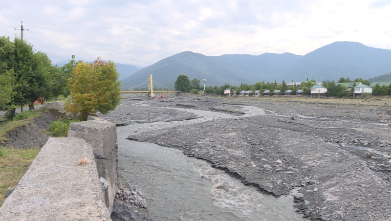 Zaqatalada sel təhlükəsinə qarşı tədbirlər görülür