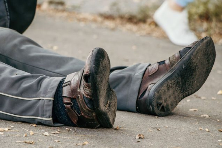 Qəbələdə FACİƏ: evdən meyit tapıldı