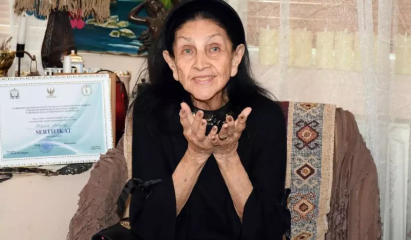 Qubalı Xalq artisti qızını polisə verdi