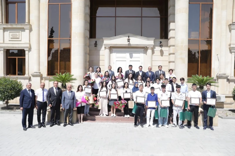 Xaçmazda 650 məzun tələbə oldu