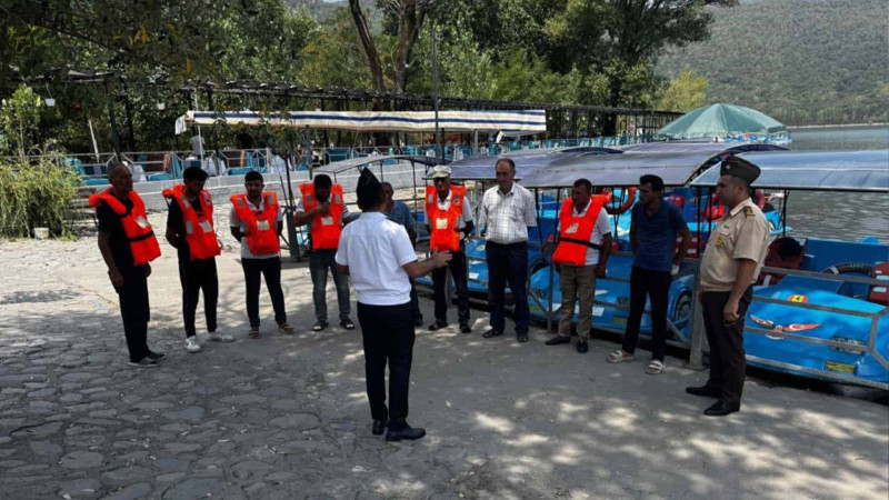 FHN Xaçmazda kiçikhəcmli gəmi istifadəçilərini maarifləndirib