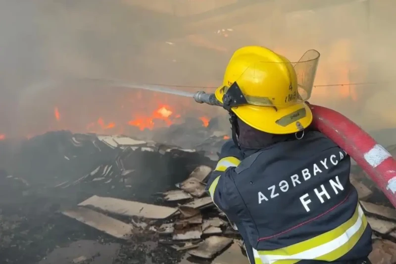 Qubada yanğın baş verib