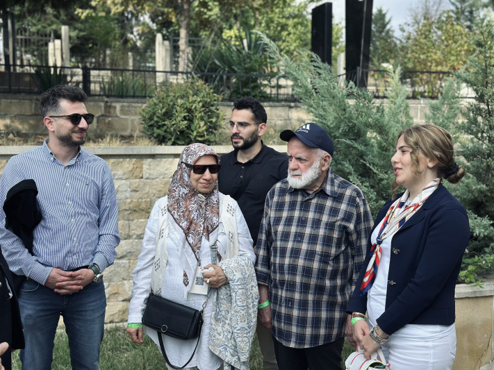 Nəsimi nəslinin nümayəndələri Şamaxıda - FOTO