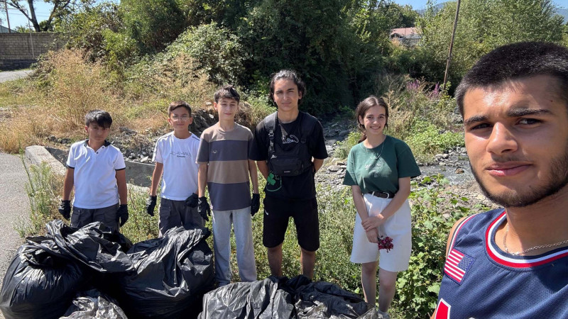 Qəbələdə ekoloji aksiya keçirilib