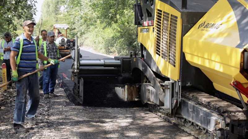 Xaçmazda sahibkarlar yol çəkirlər - FOTO
