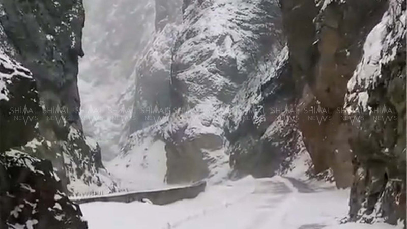 Dağ kəndlərinə qar yağır