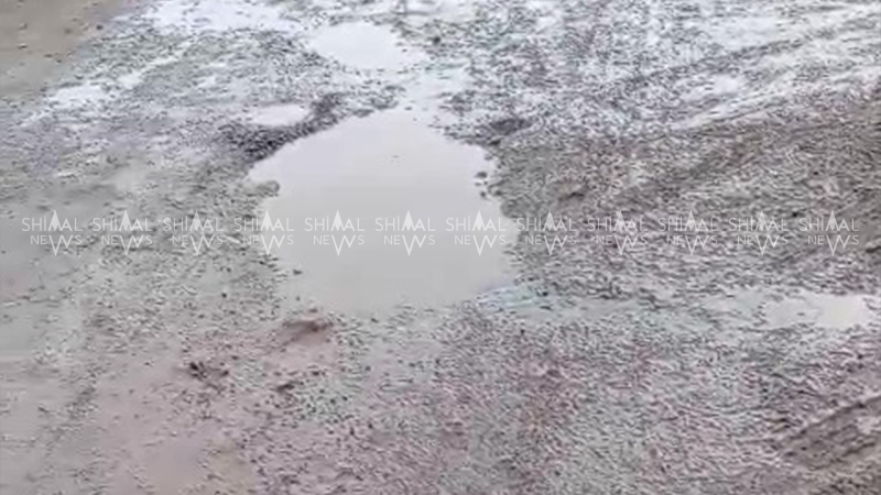 Oğuzun Zərrab kəndinin yolu yararsız vəziyyətdədir