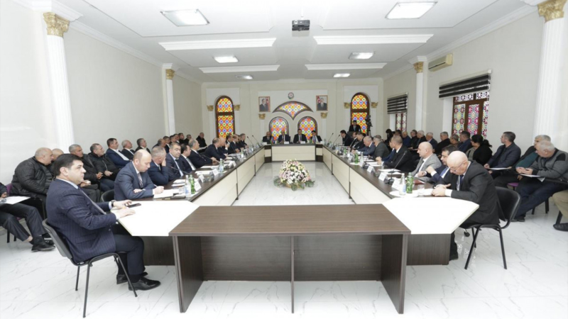 Xaçmazda su resurslarından istifadənin təkmilləşdirilməsi müzakirə olunub