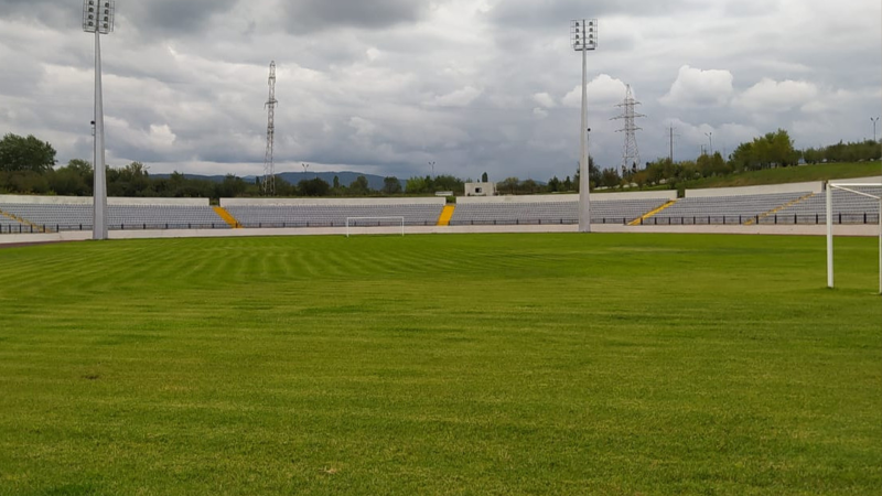 Quba stadionunun ot örtüyü ilə bağlı AÇIQLAMA