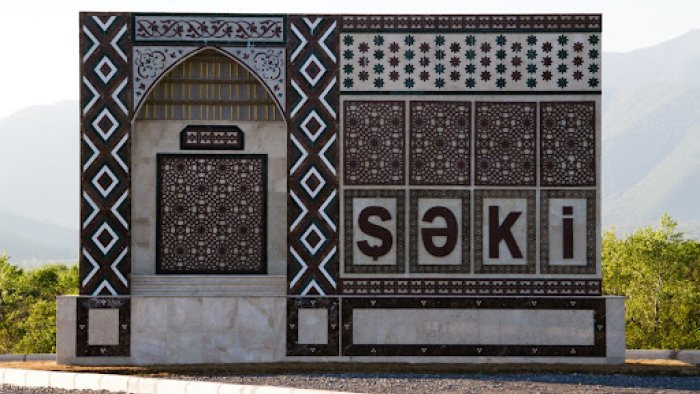 1 yaşlı körpə qəfil dünyasını dəyişdi