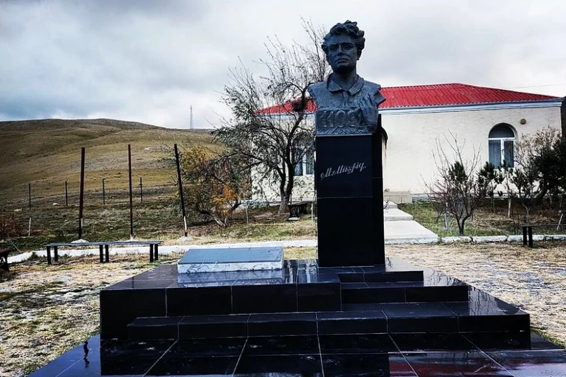 Mikayıl Müşviqin xatirə muzeyinin əsaslı təmiri işlərinə başlanılır