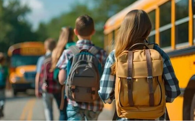 Nazirlik məktəblərarası daşınmaya milyonlar ayırdı