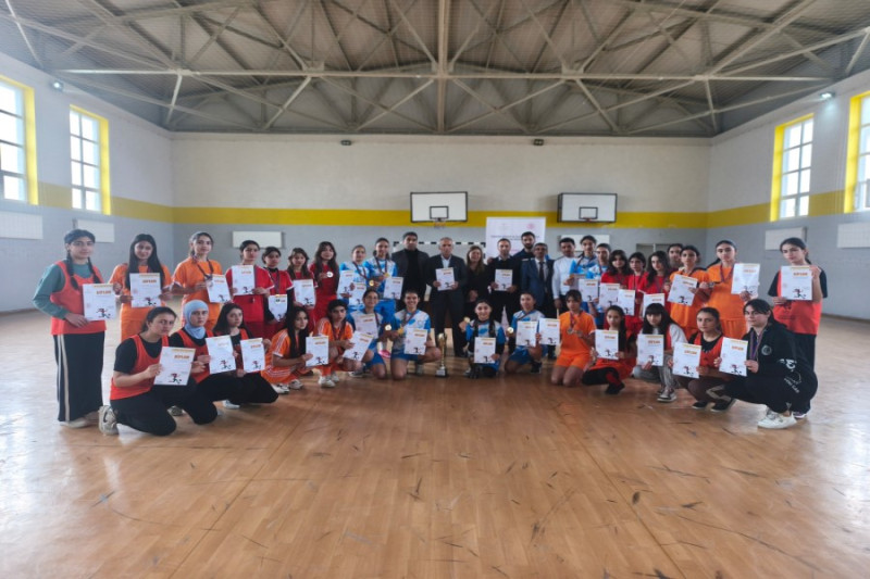 Qubada qızlar arasında futzal turniri keçirilib