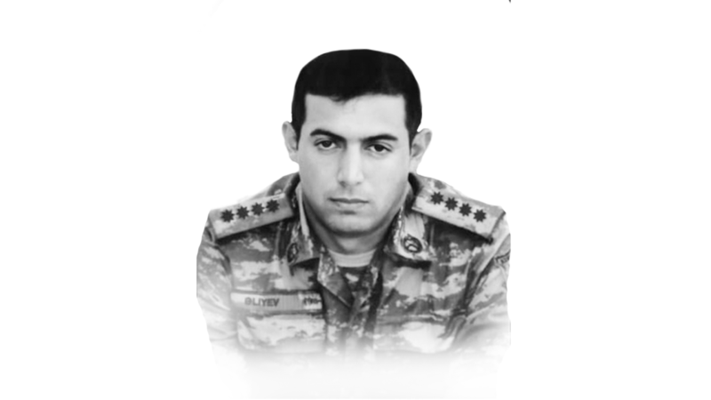 Şəhid kapitanın atası dünyasını dəyişdi