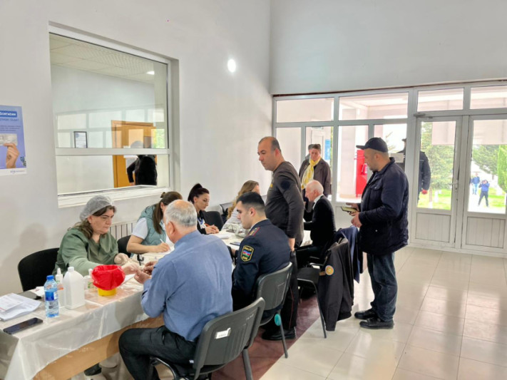 Oğuzda hemofiliya və talassemiya xəstələrinə dəstək aksiyası keçirilib