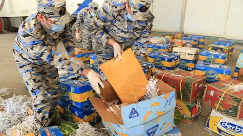 Qarpız yükündə 110 kiloqramdan artıq qadağan olunmuş maddə aşkarlandı