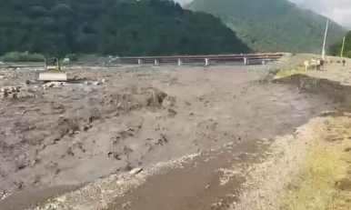Zaqatalada kəndlərdən biri ilə əlaqə kəsildi