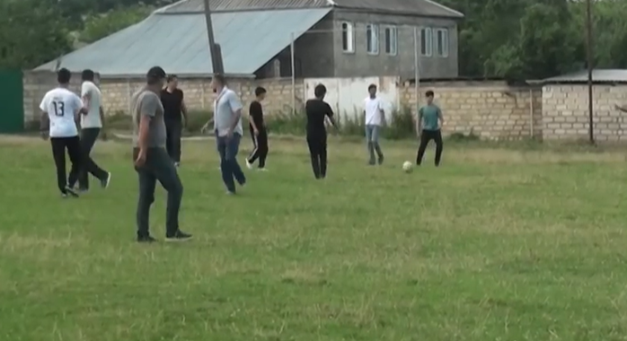 Qubada kənd stadionunun satıldığı iddia edilir