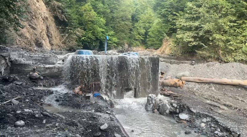 Balakəndə içməli su xətti bərpa olunub