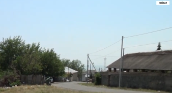 Oğuzda küçələr qaranlığa qərq olub